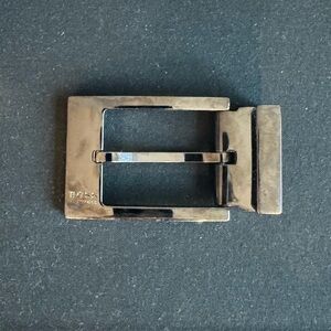 Hugo Boss Metallic Belt Buckle